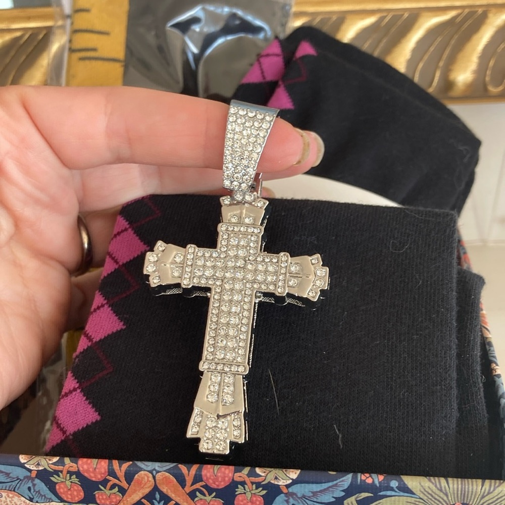 Giant Cross W Bale New